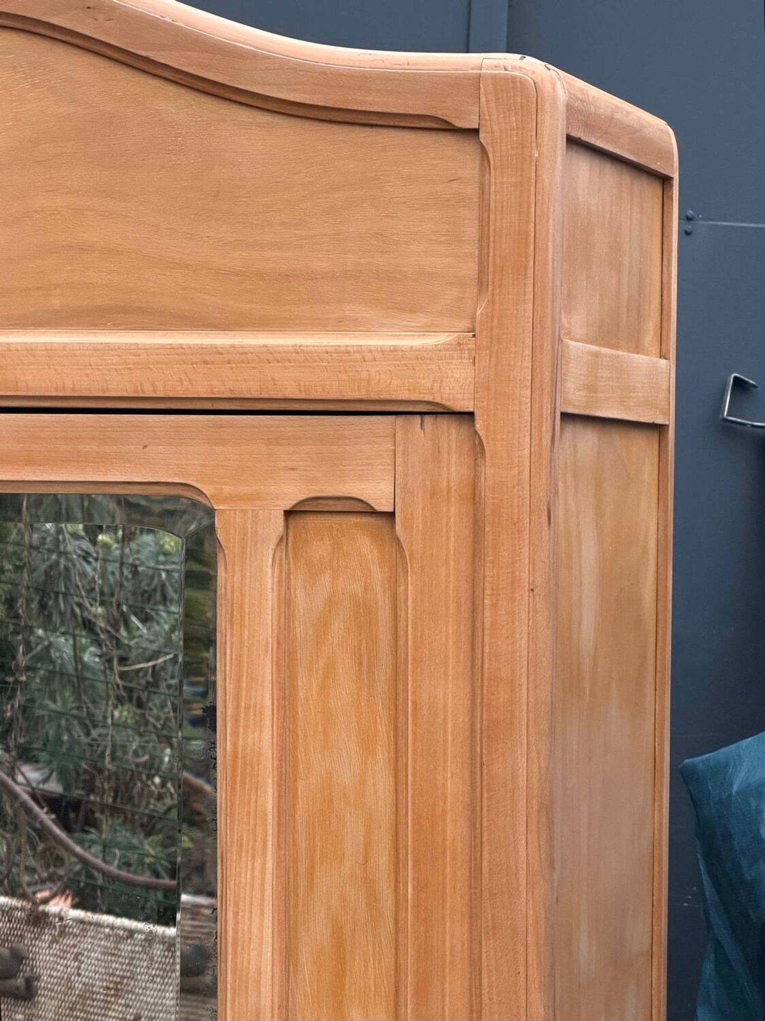 Armoire parisienne art déco miroir biseauté 1920