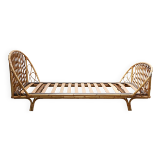 Vintage rattan basket bed 90cm x 190cm