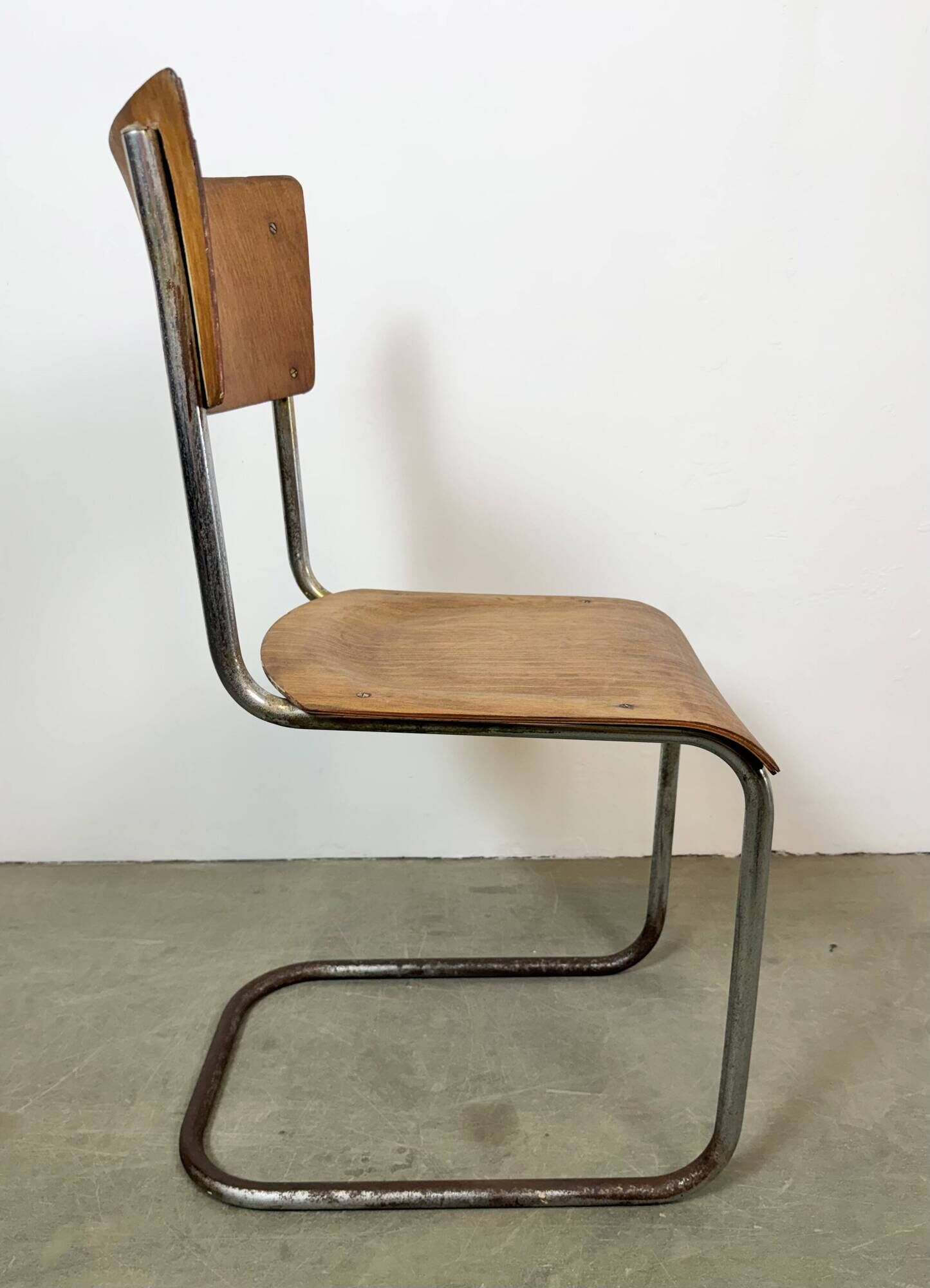 Chaise d'atelier vintage, années 1960