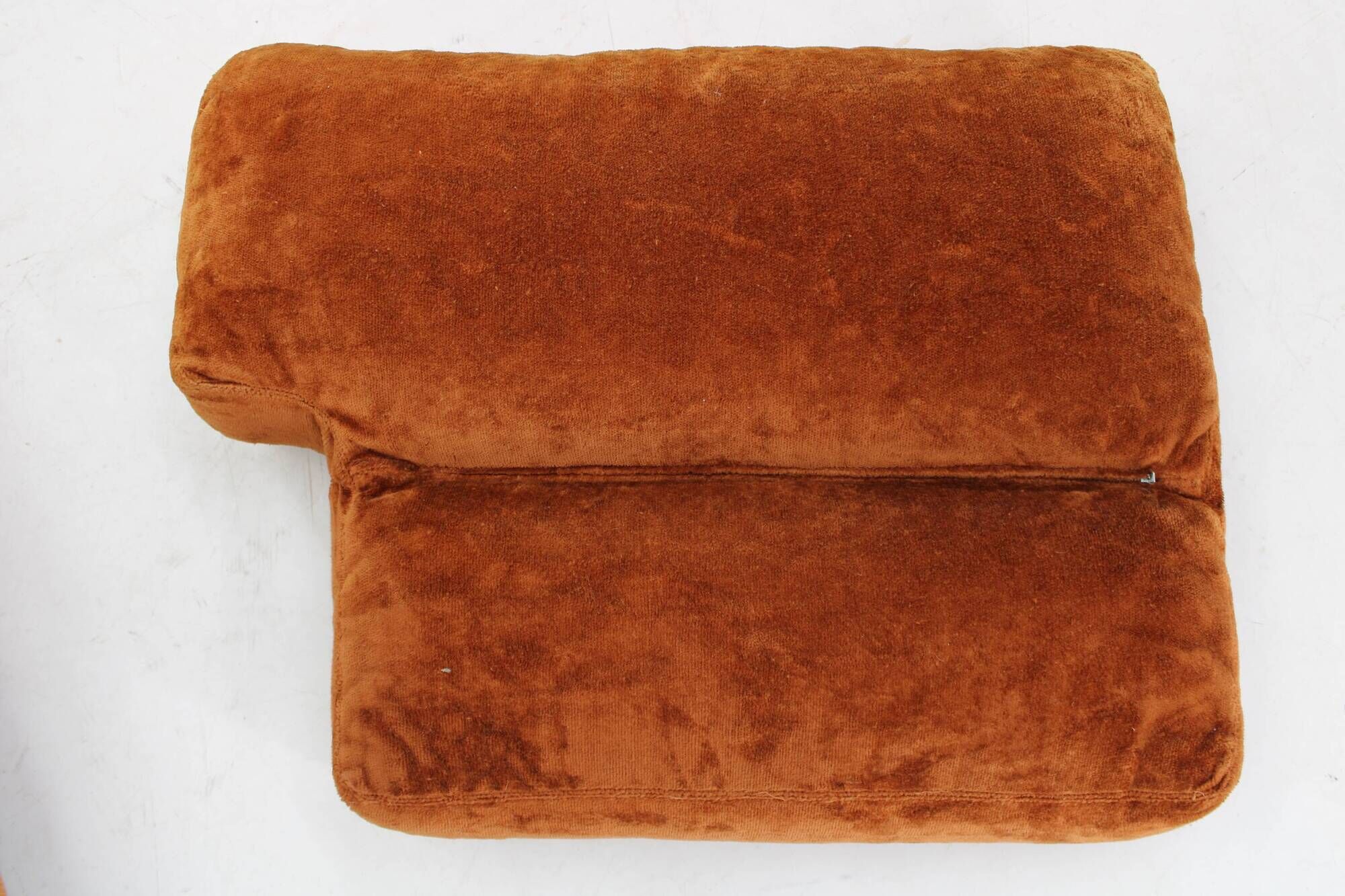 1970s Saporiti 2-Seater Sofa in Velvet, Italy