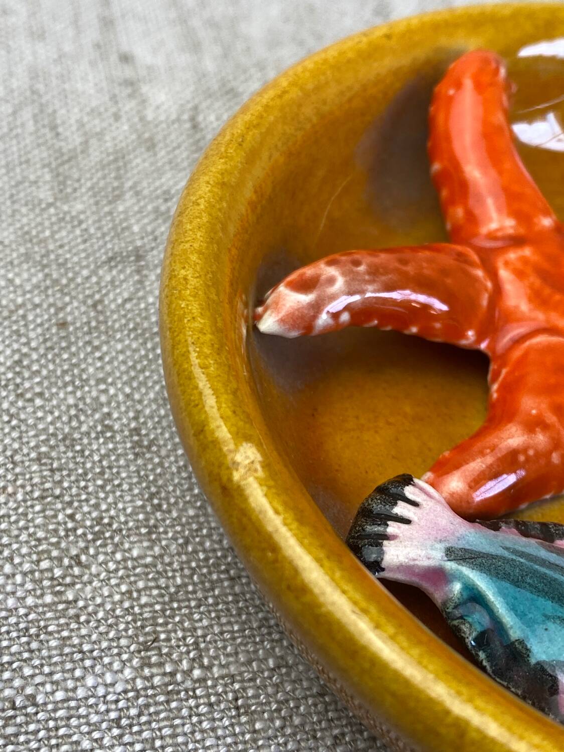 Vallauris ceramic trompe l'oeil plate / frying pan