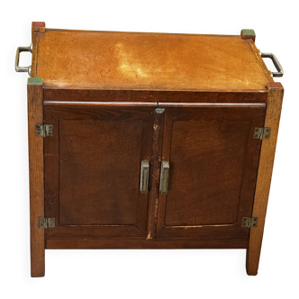 Meuble d’appoint période Art-Deco