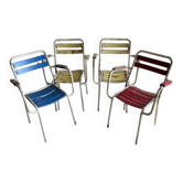 Vintage white metal and lacquered wood garden chairs from the 1970s — set of 3, multicoloured slats.