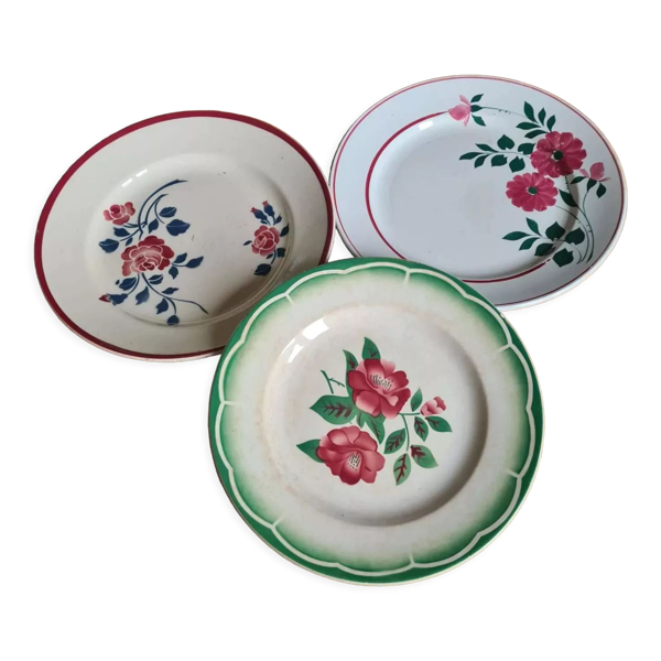 Assiettes de présentation anciennes