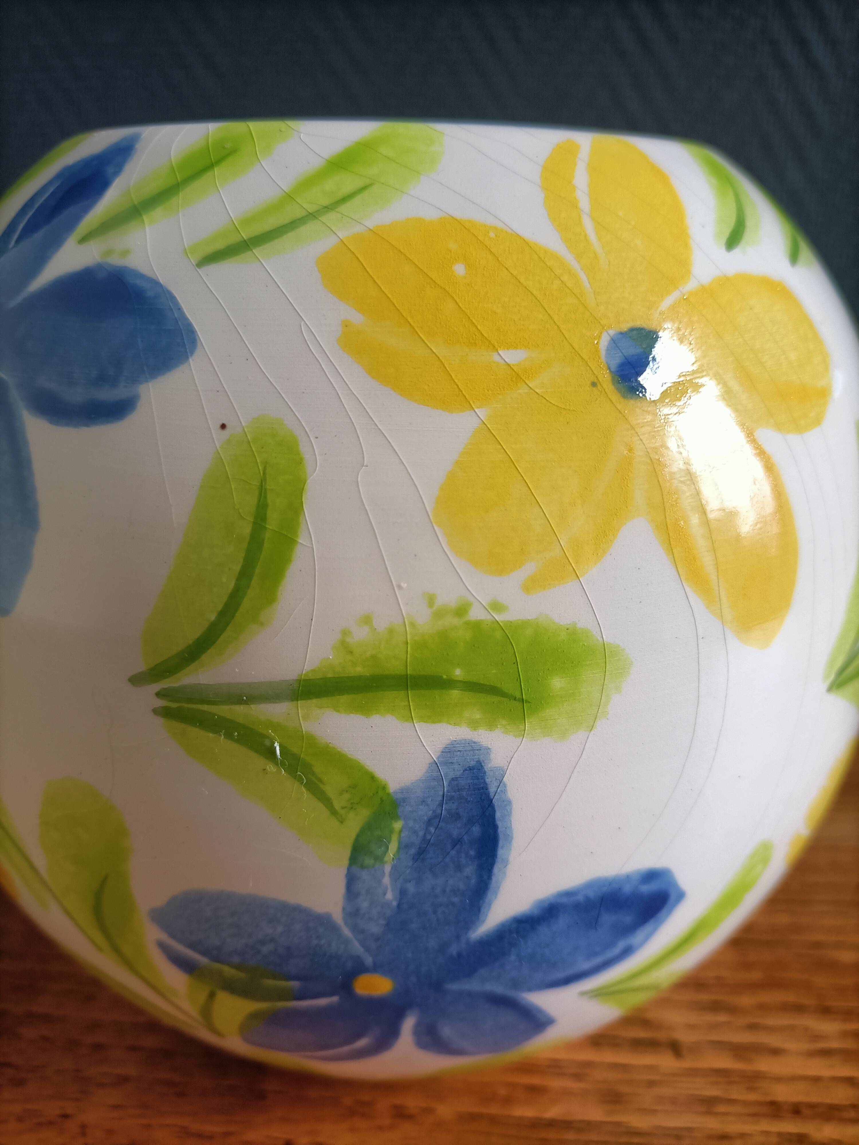 Hand-decorated round flower vase