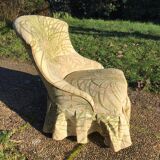 Toad armchair
