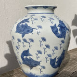 Chinese blue and white fish vase