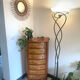 Rosewood weekly and curved marquetry on all three sides