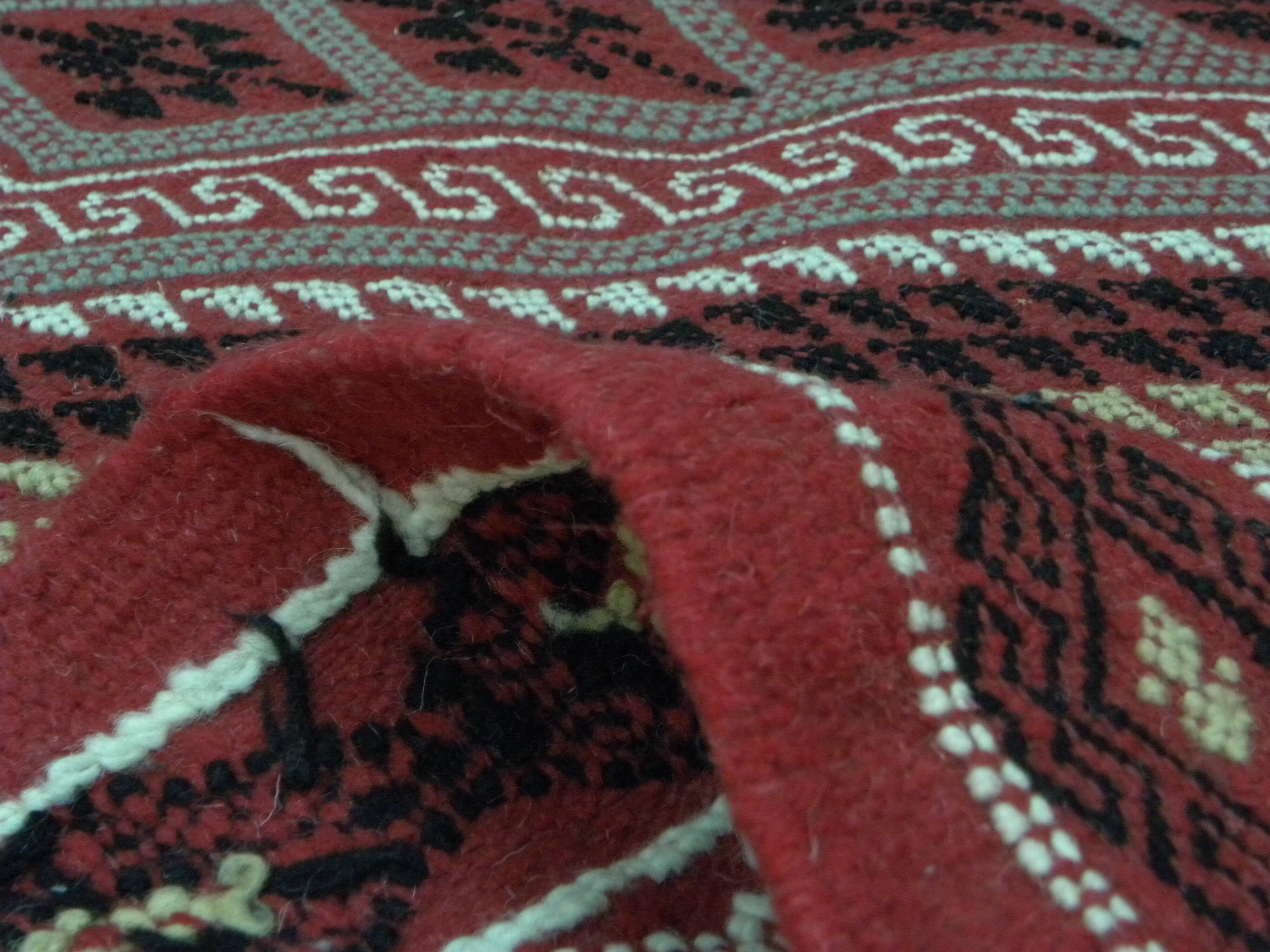 Hand-knotted Red Tunisian Ethnic Berber Wool Rug Margoum