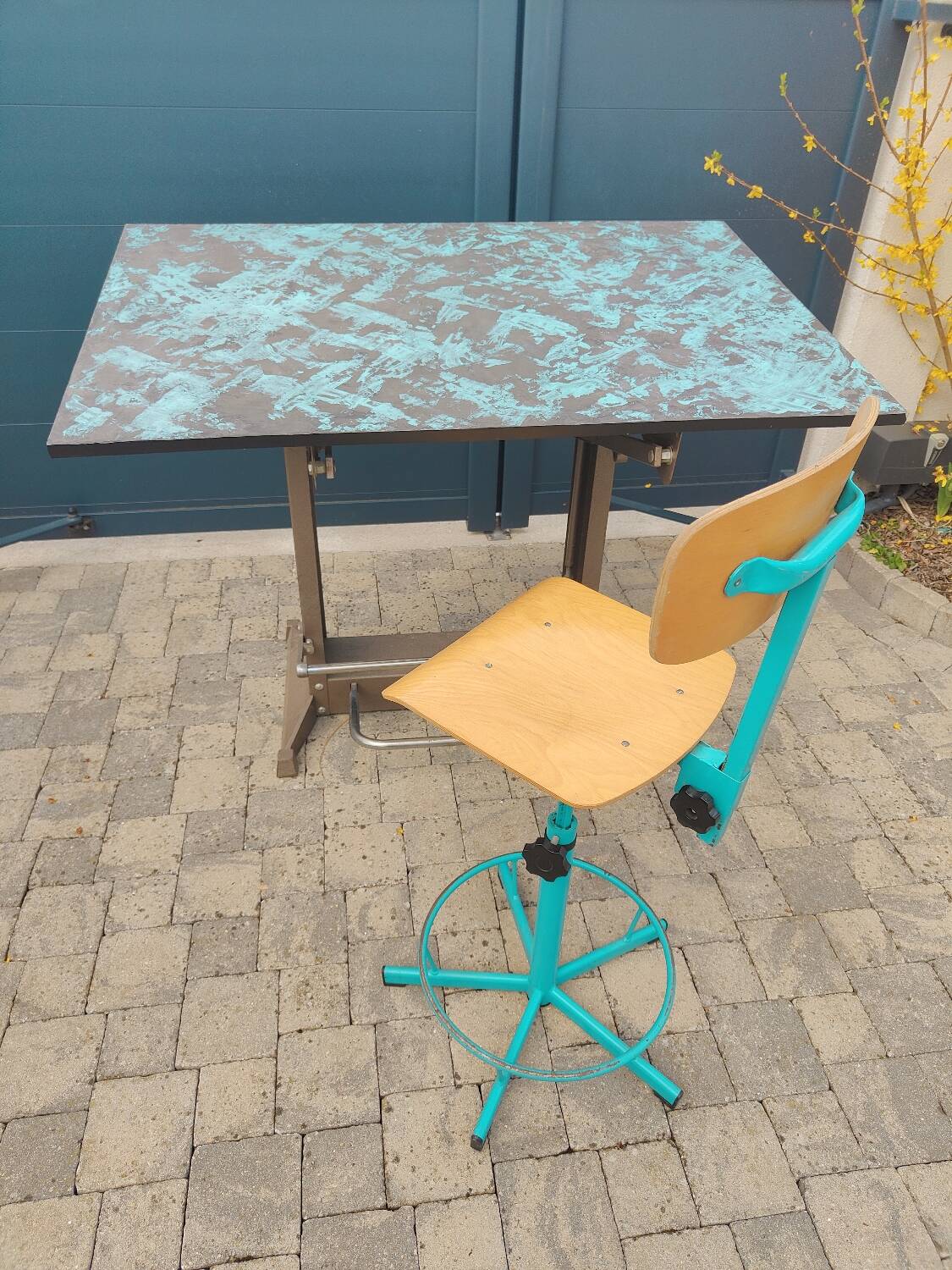 Architect's desk and its chair