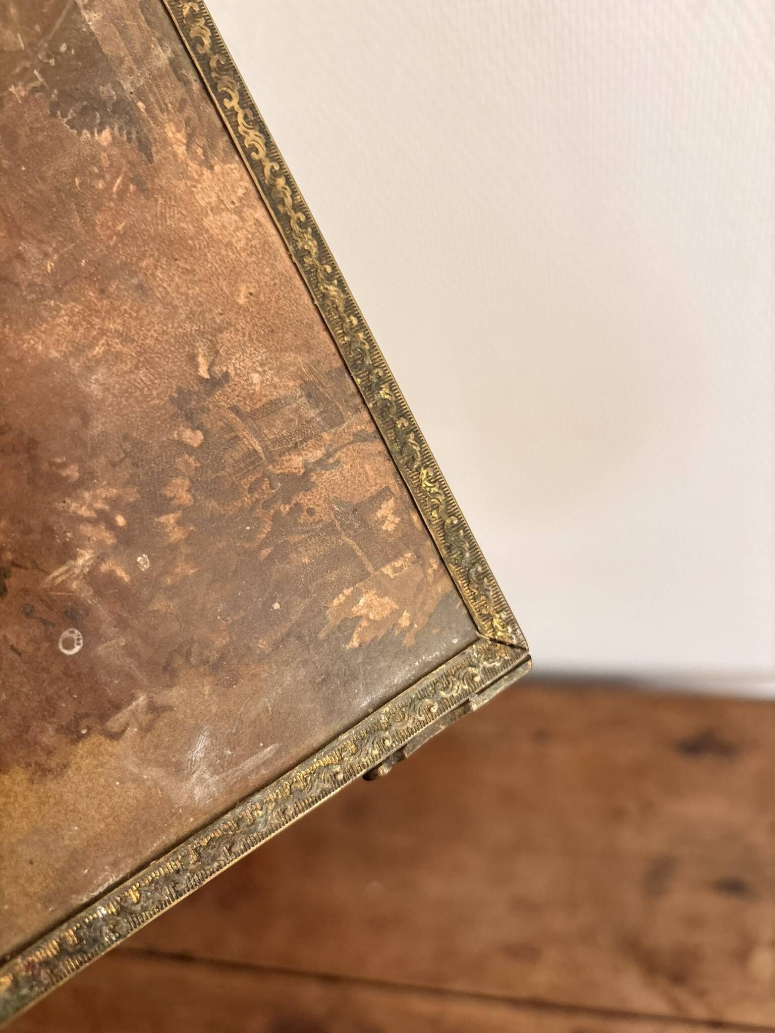 Antique Courteous Mirror Hanging Gallant Scene 19th Century Barber Chainette