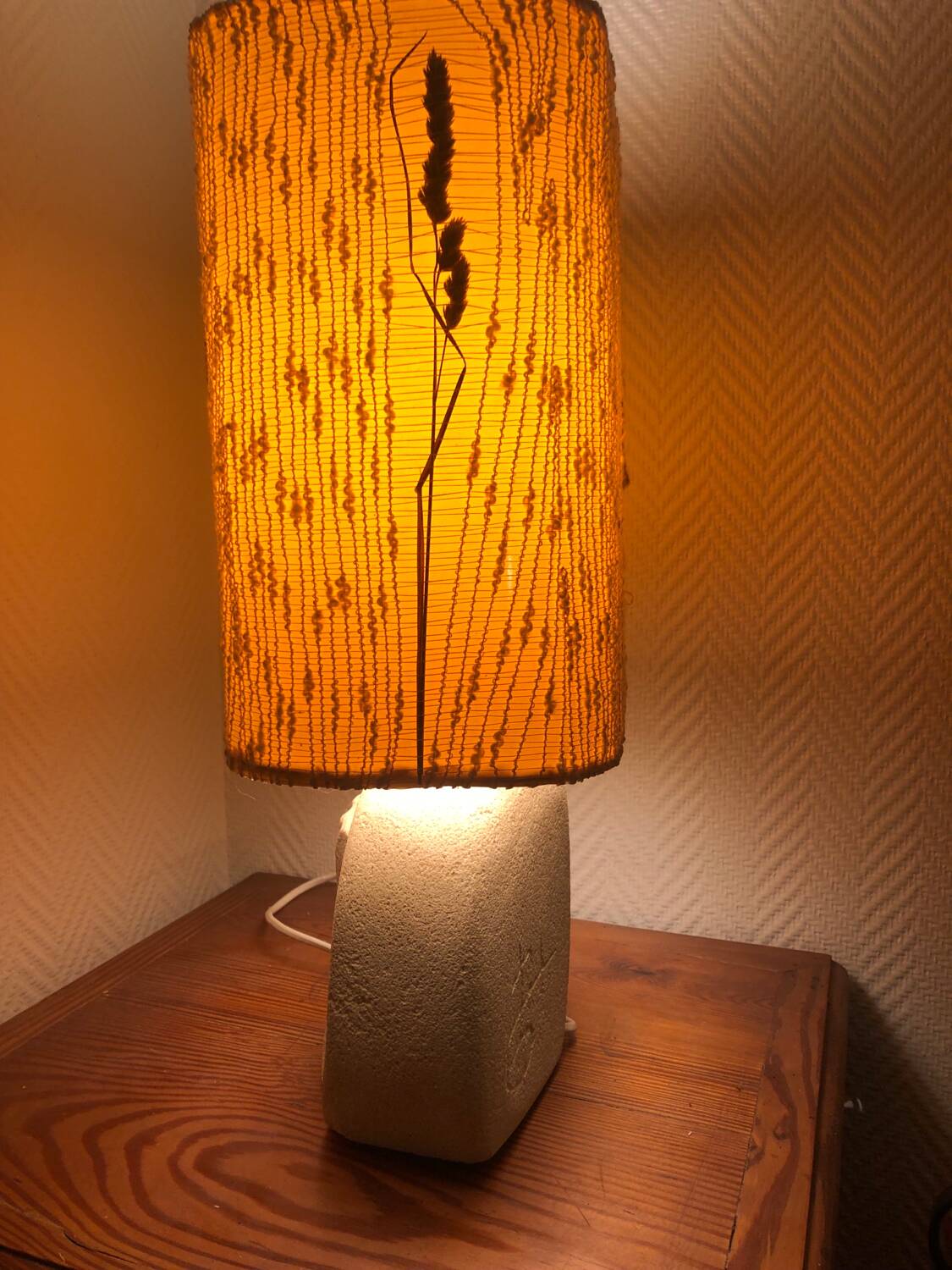 Brutalist lamp in carved stone by Albert Tormos.