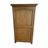 Solid oak cap