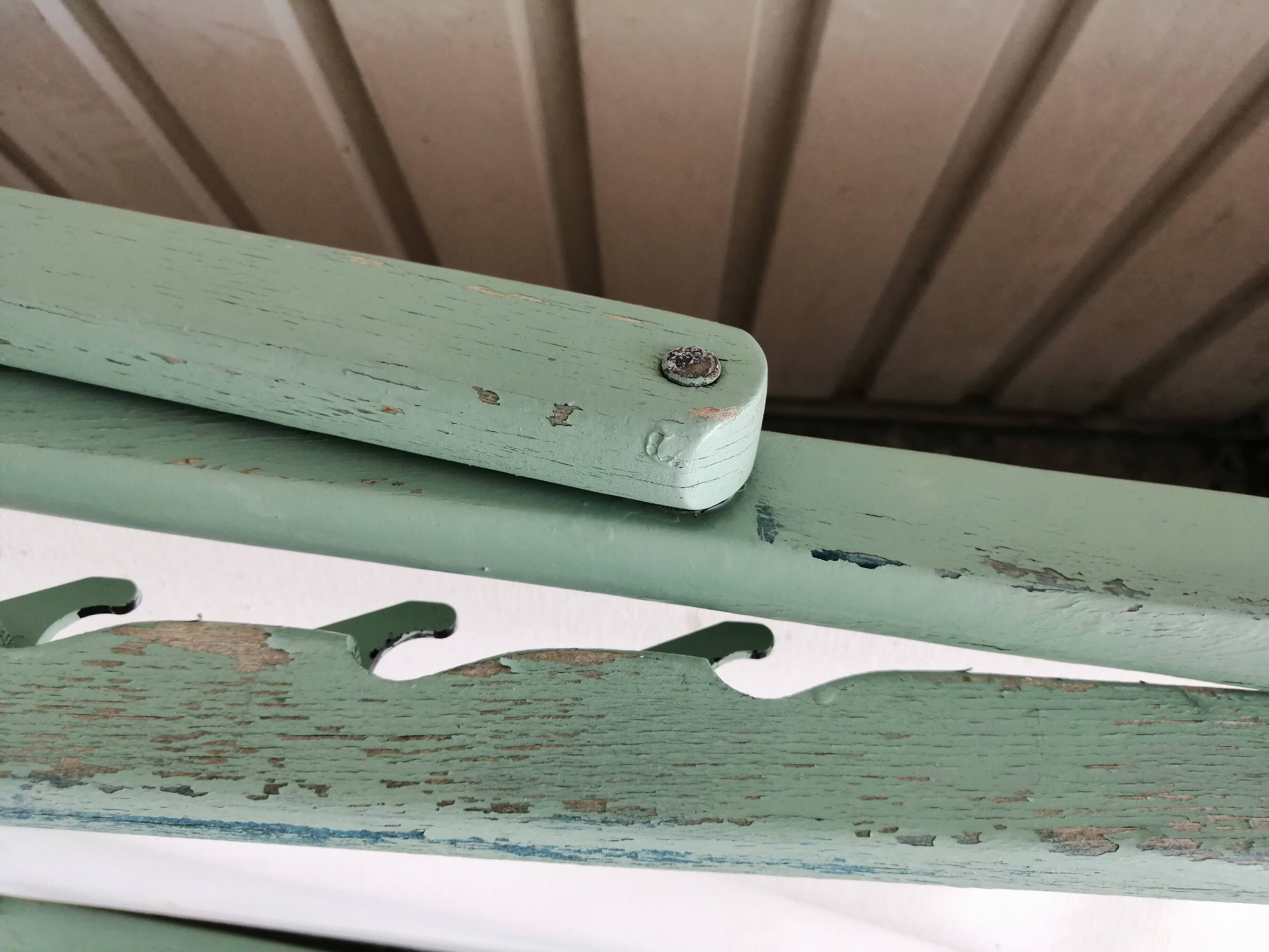 Foldable wooden long chair