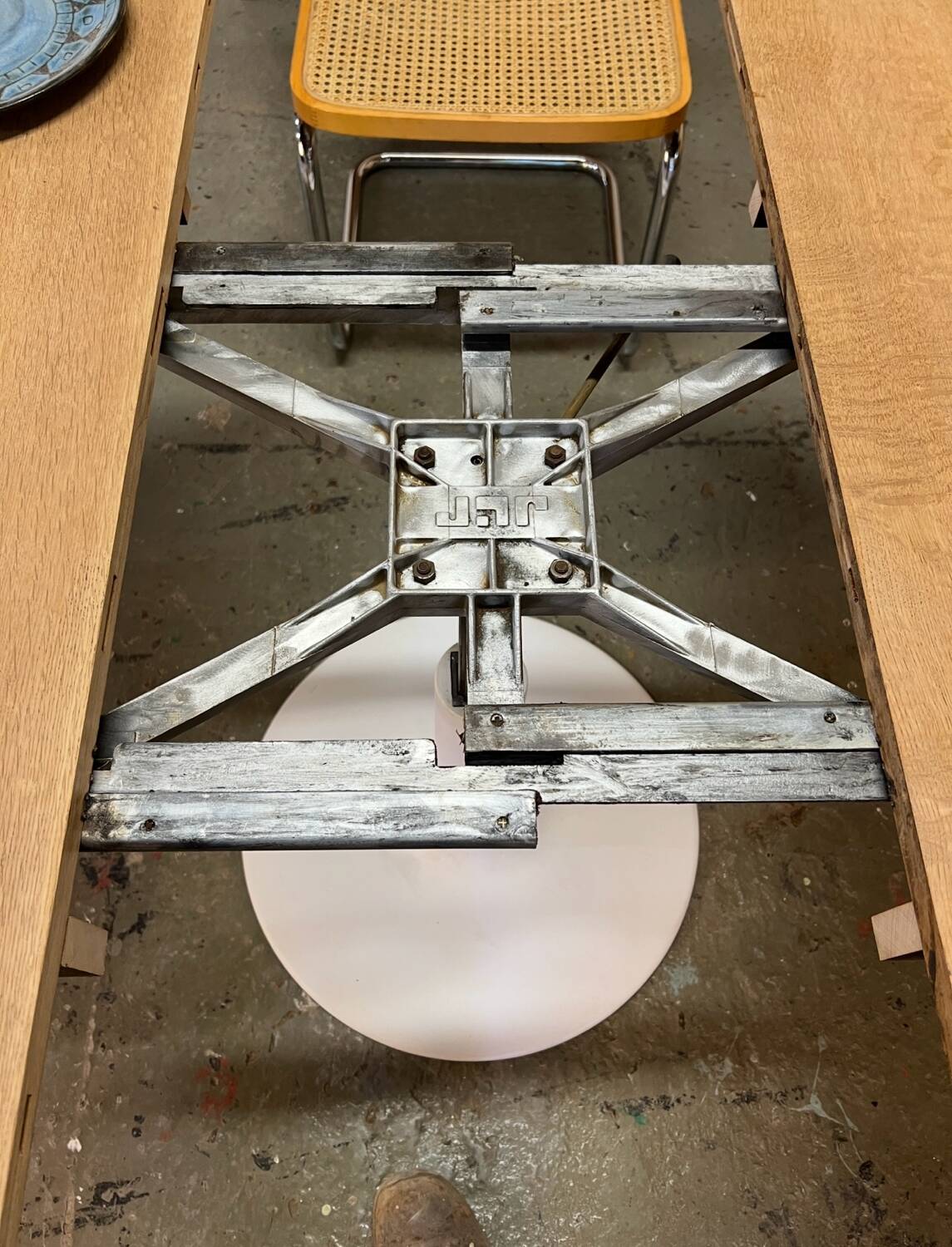 Table jlr réglable en hauteur extensible 70’s