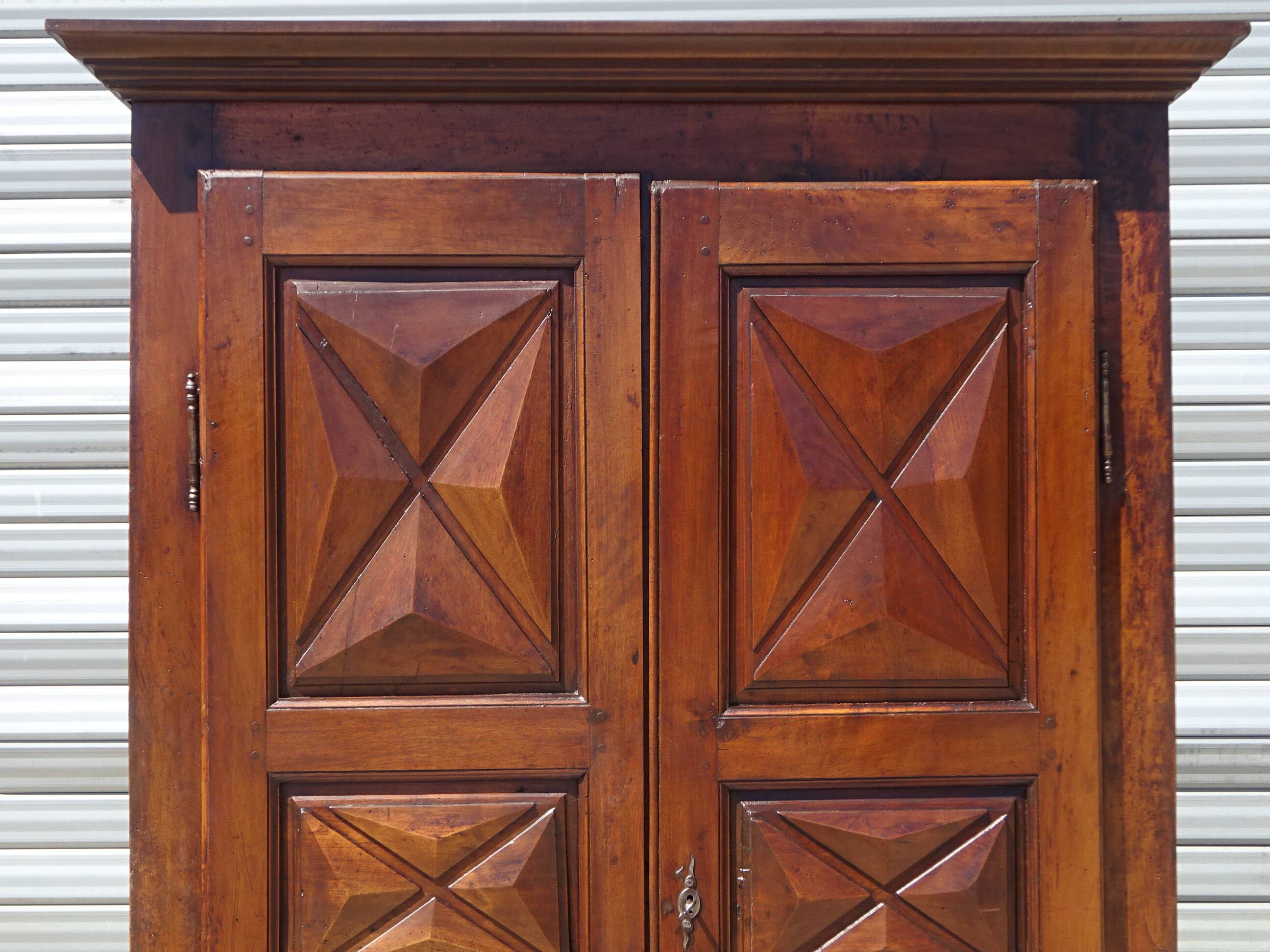 Antique Louis XIII wardrobe, diamond points