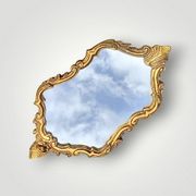 Miroir style Rocaille en plâtre doré, vers 1950