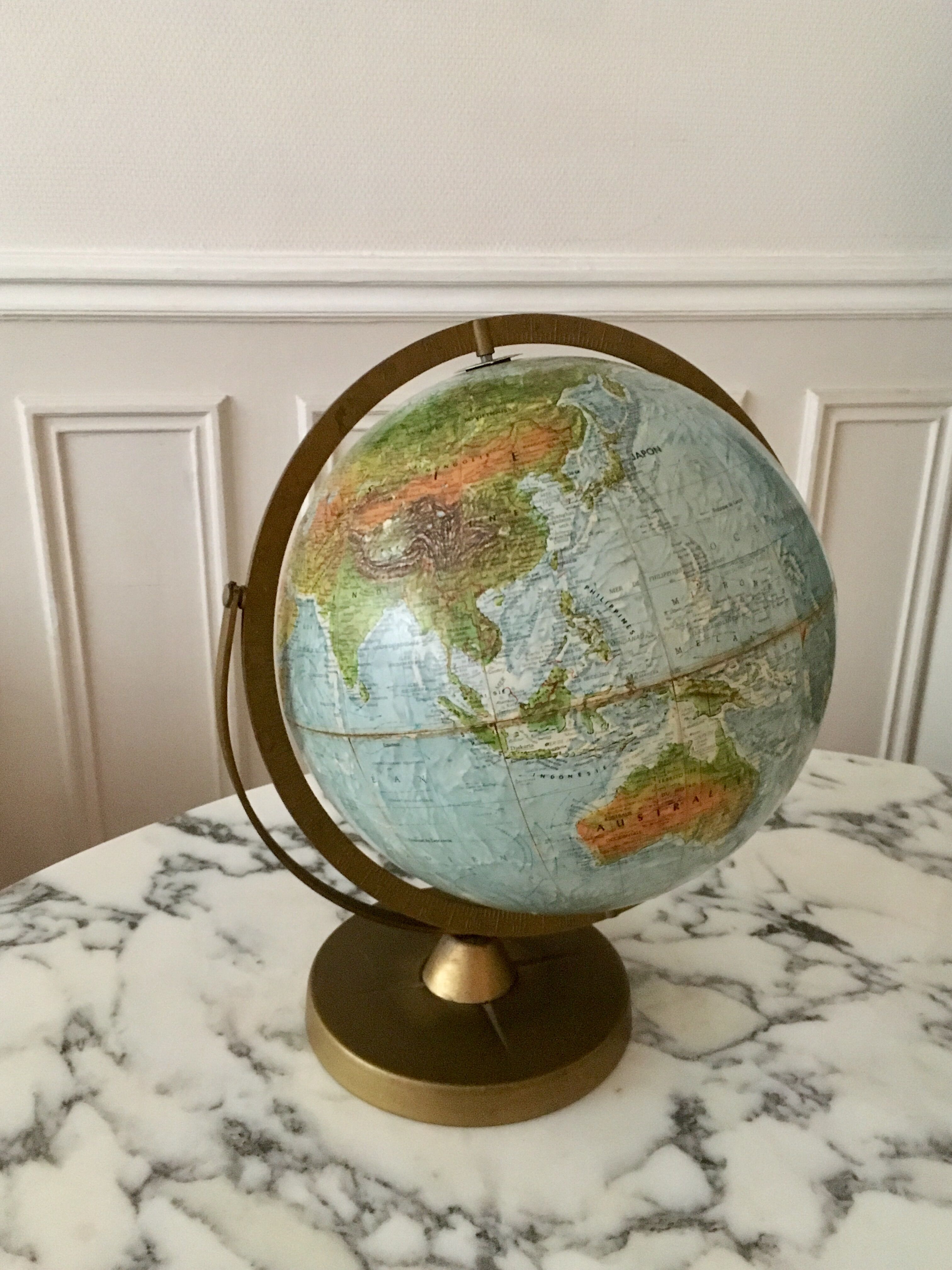 Terrestrial globe in relief - scan-globe c/o - Denmark, circa 1960