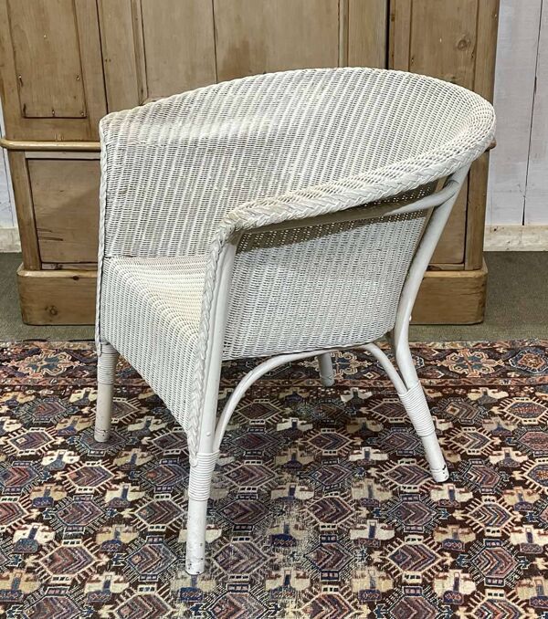 Fauteuil lloyd loom des années 1930