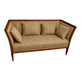 Élégant canapé trois places époque Biedermeier en bois clair