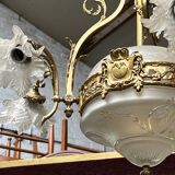 Chandelier with ram's heads. Louis XVI. Gilded bronze. Crystal.