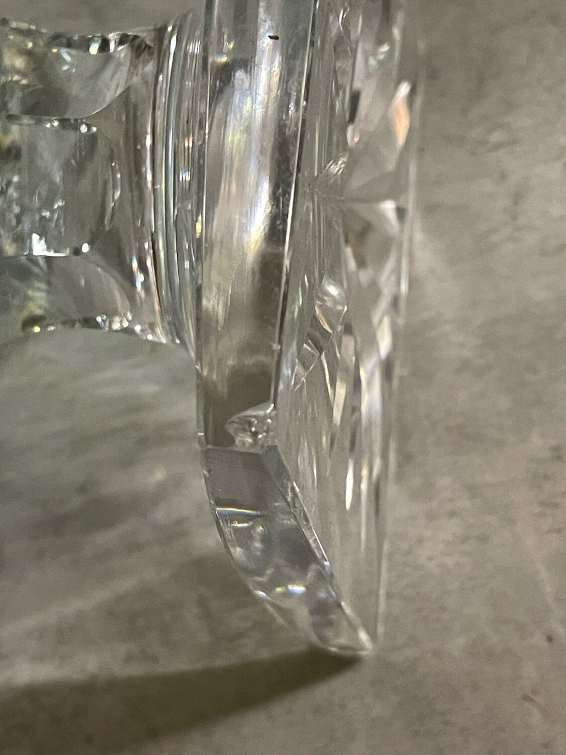 Diamond-cut crystal baluster vase with Lorraine cross