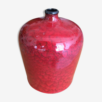 Vase rouge basque