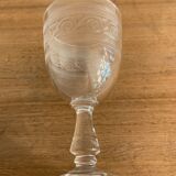 Lot 4 antique liquor glasses engraved with crystal blown
