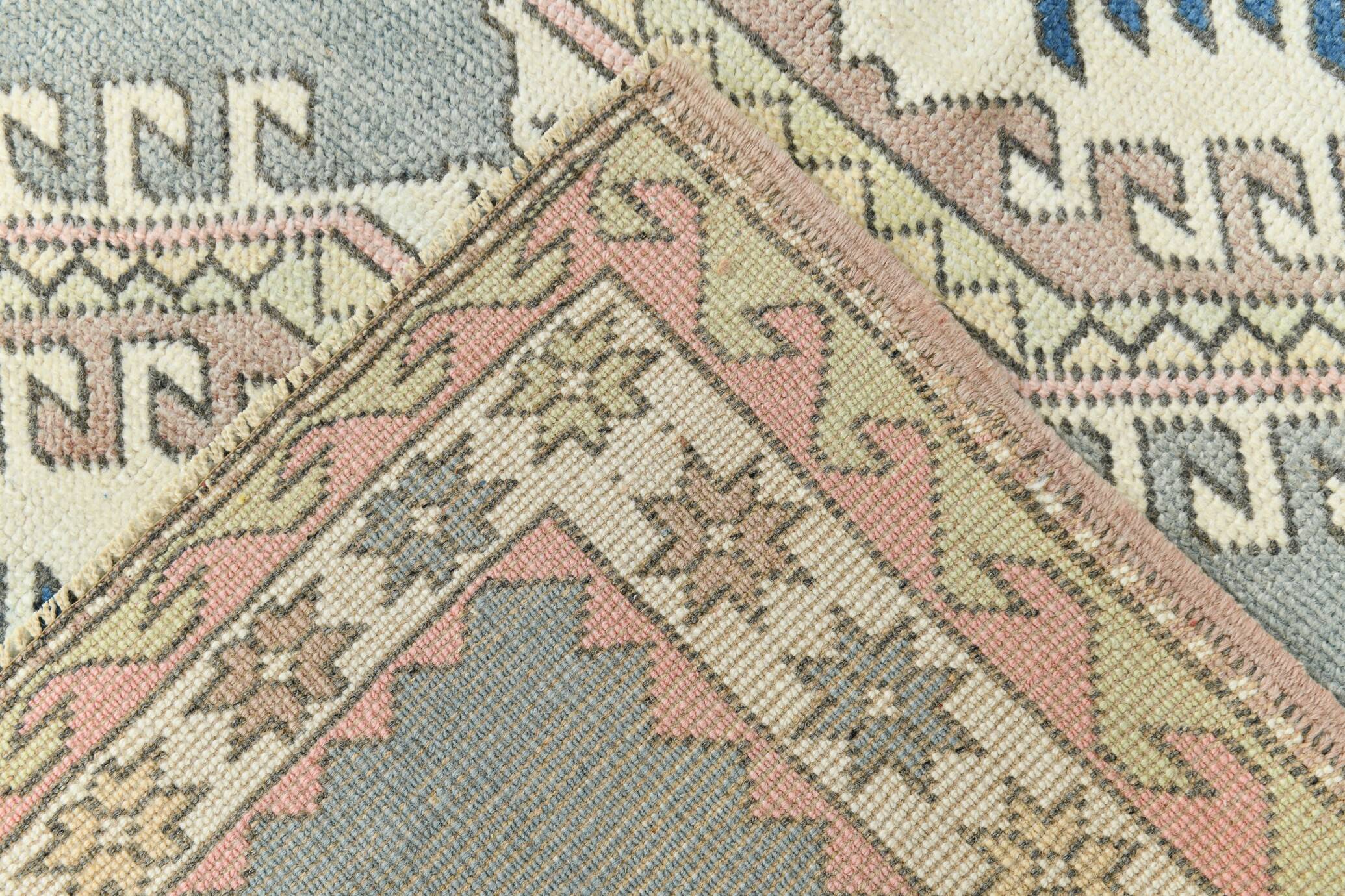 4x7 Vintage Oushak Area Rug, Beige & Grey Turkish Pattern Rug, 128x206 Cm