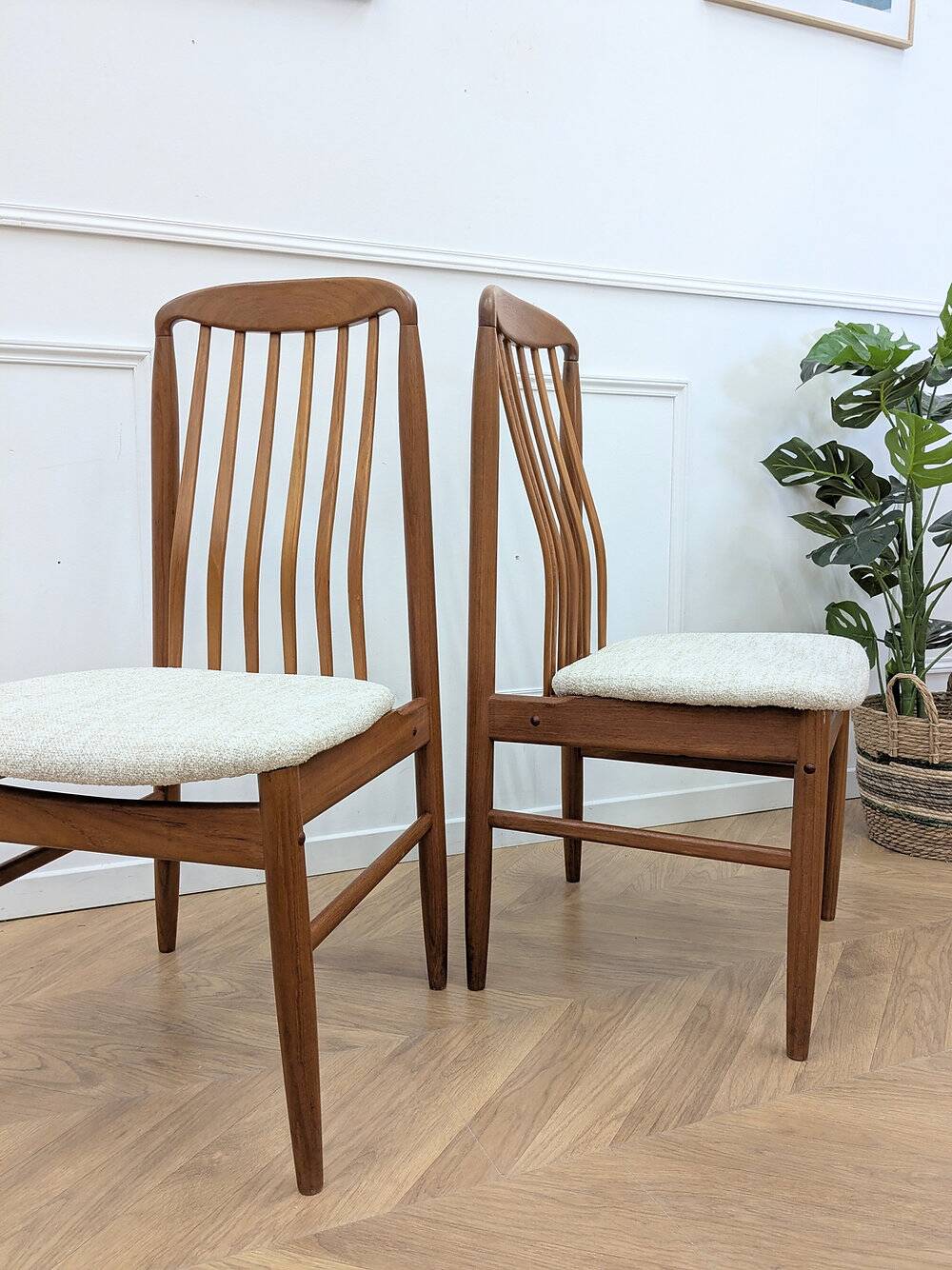 6 Scandinavian Benny Linden chairs