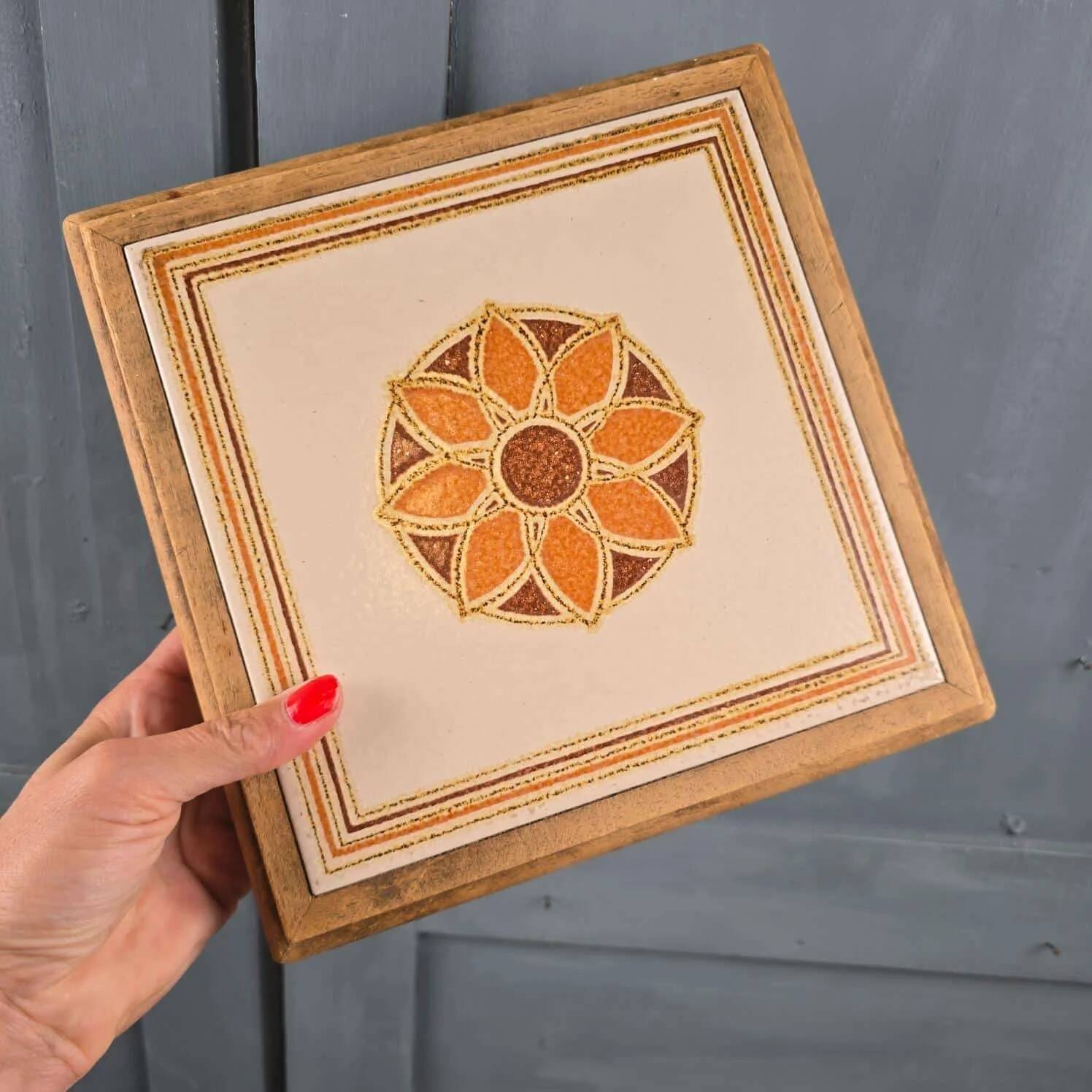 Set of 2 vintage ceramic trivets – Semigres