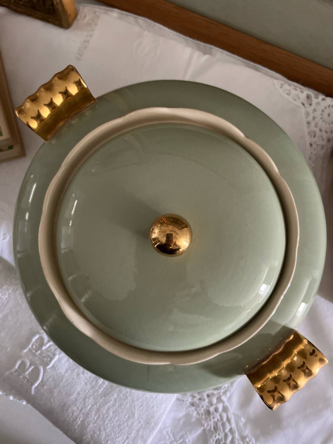 Villeroy and Boch Rhône soup tureen