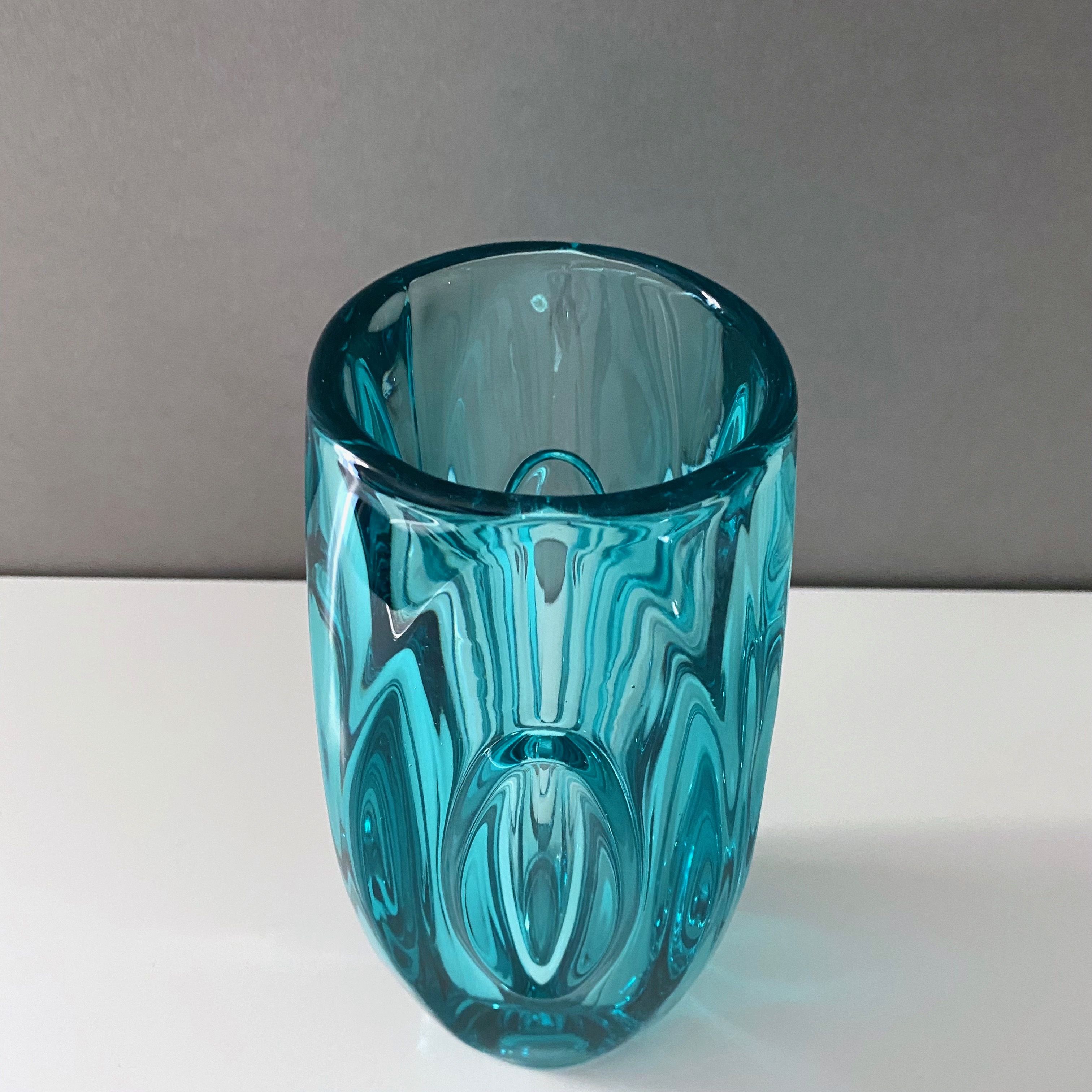 Sklo Union Vase, Rudolf Schrötter, Rosice Bullit Lens, Turquoise, Vintage Interior