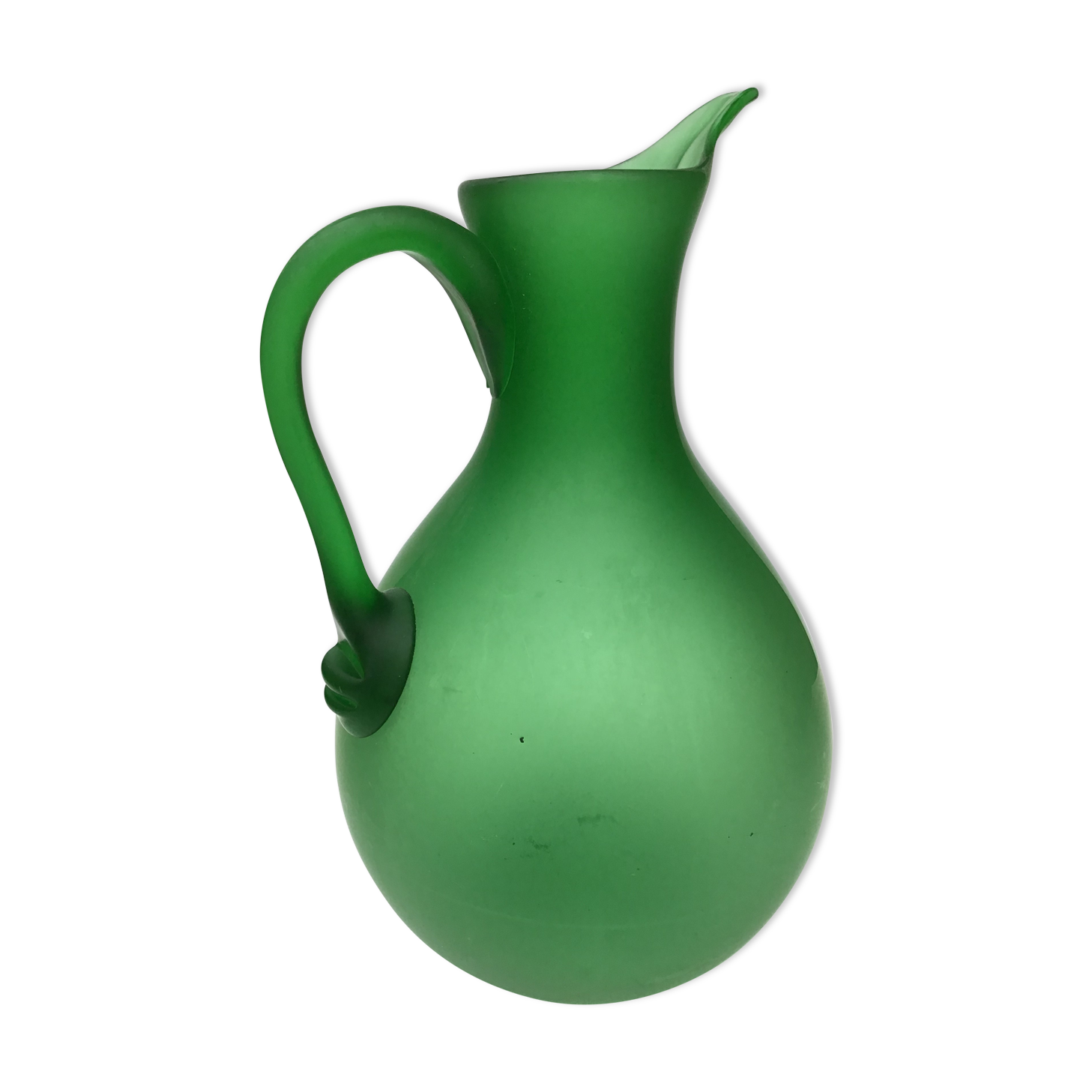 Pitcher green translucent glass paste
