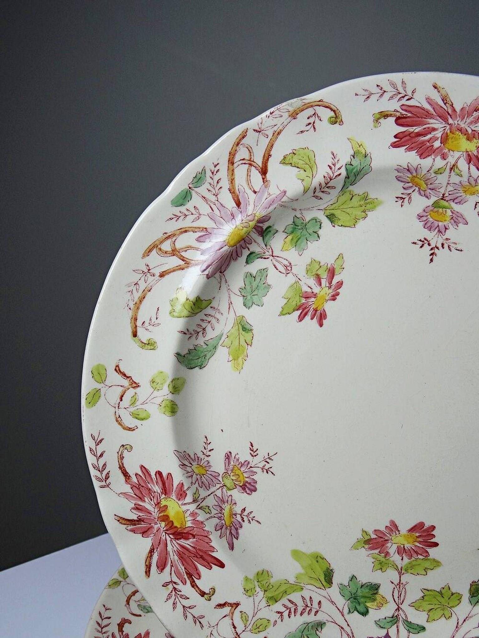 4 antique dessert plates Longchamp Daisies ironstone polychrome