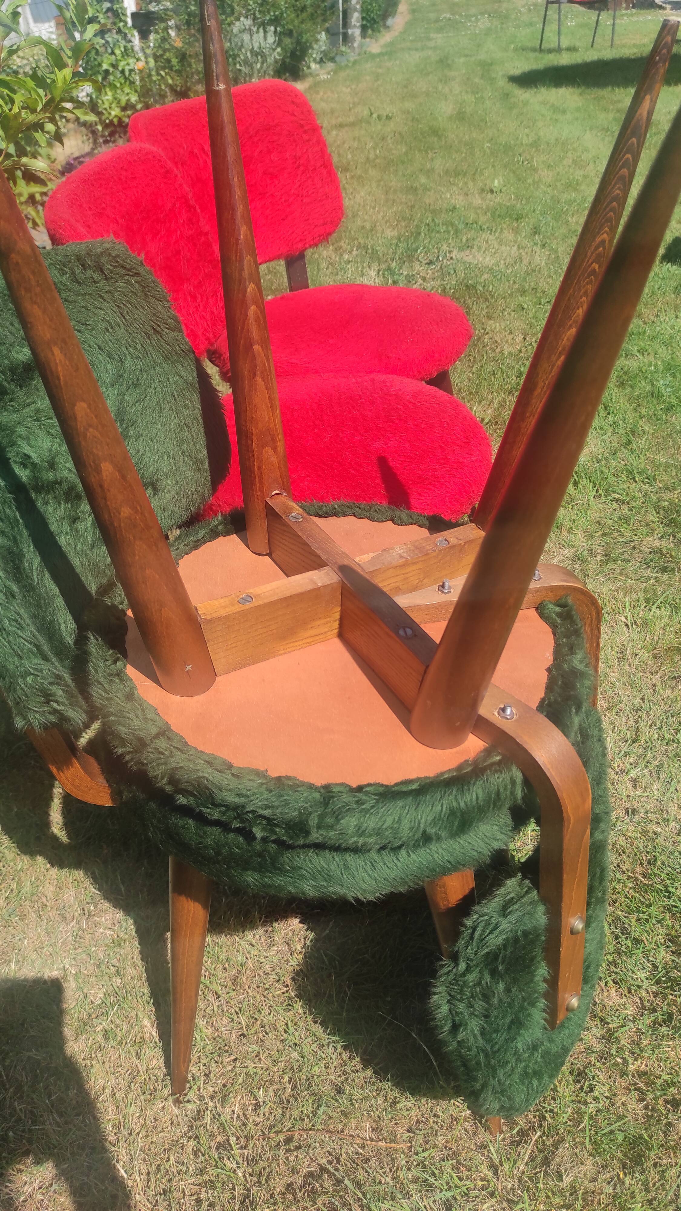 Fur chairs compass feet