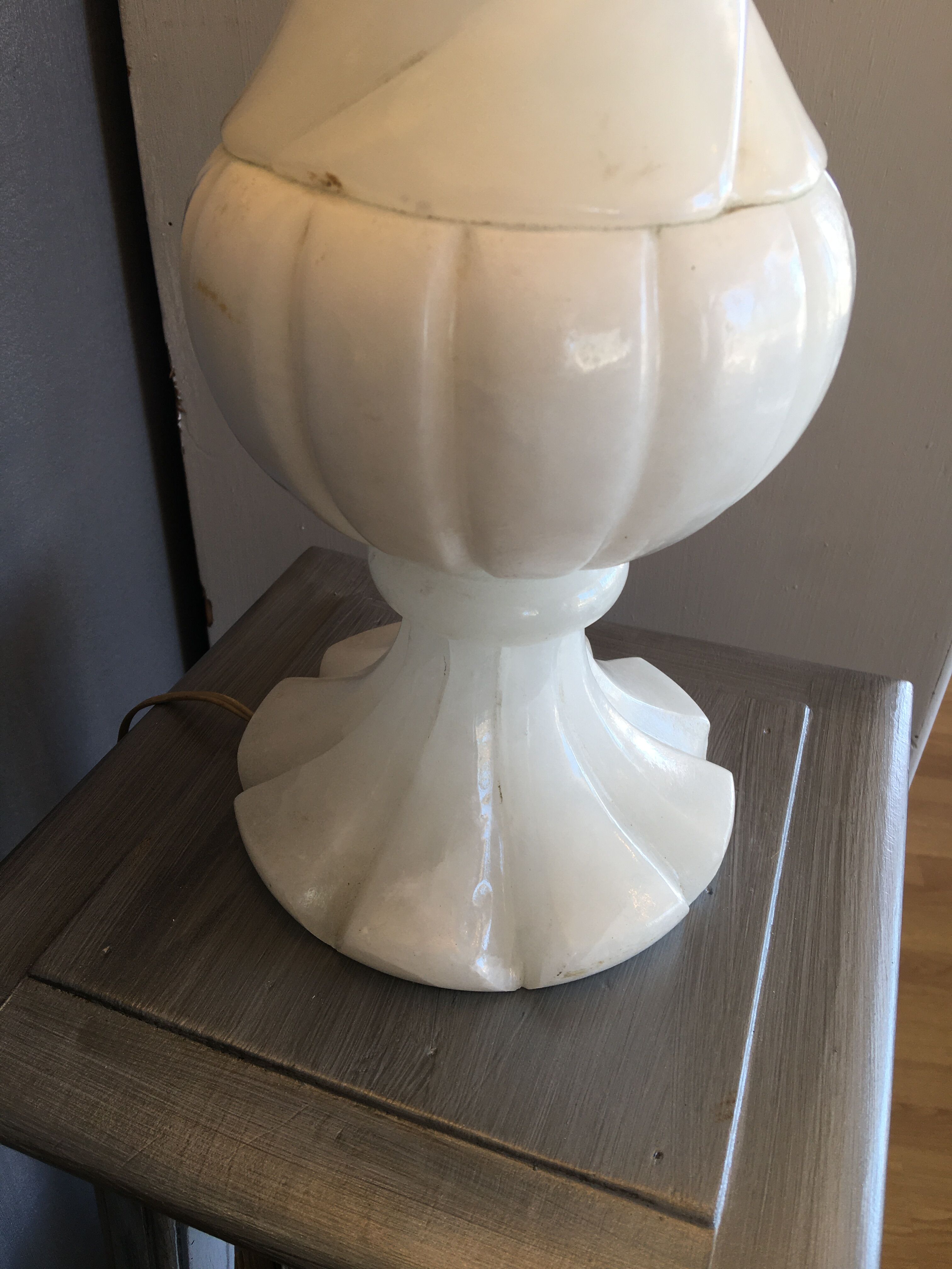 Lamp to be installed in Alabaster