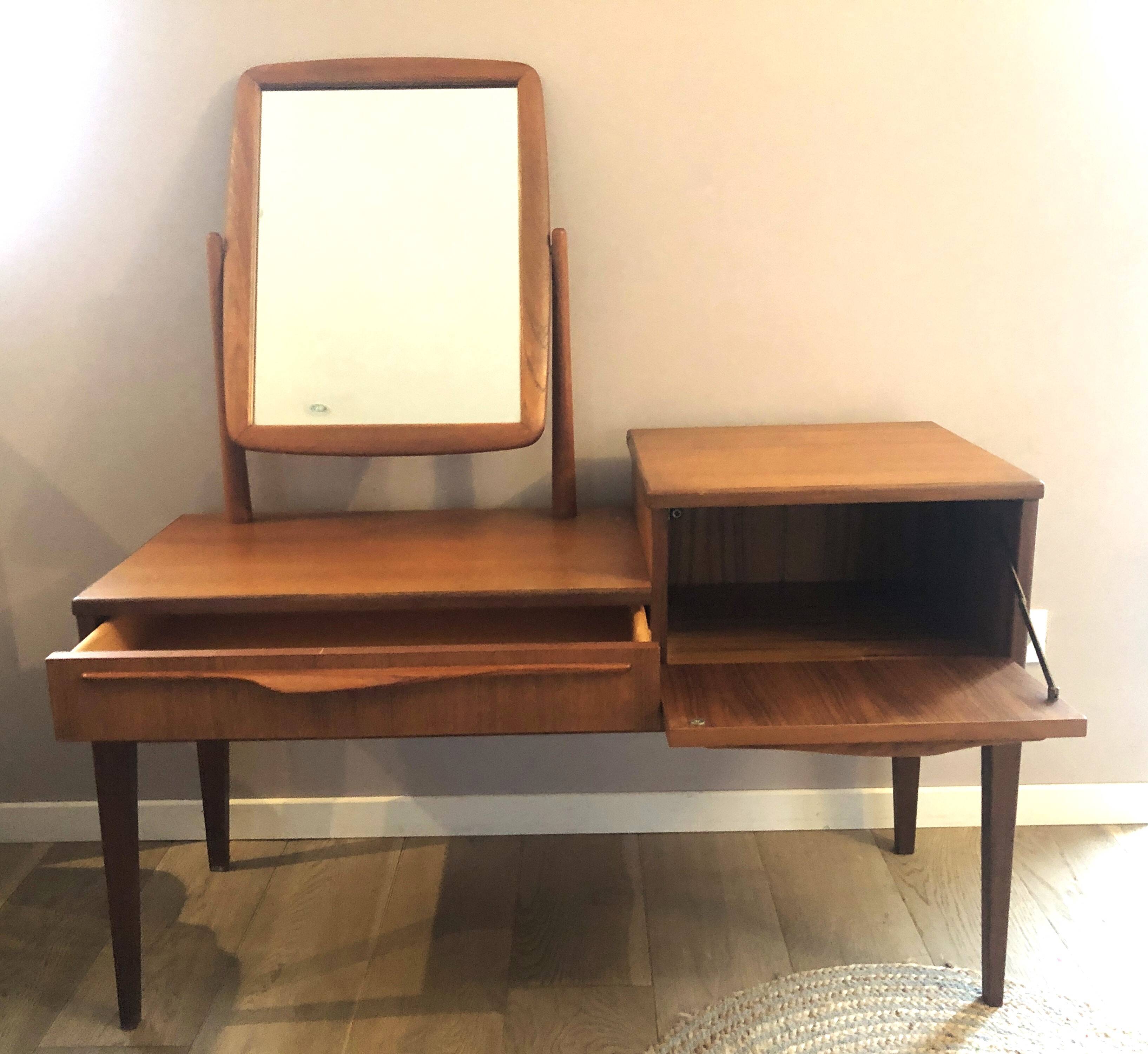 Coiffeuse maison Macé