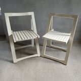 Pair of wooden folding chairs from the 60s