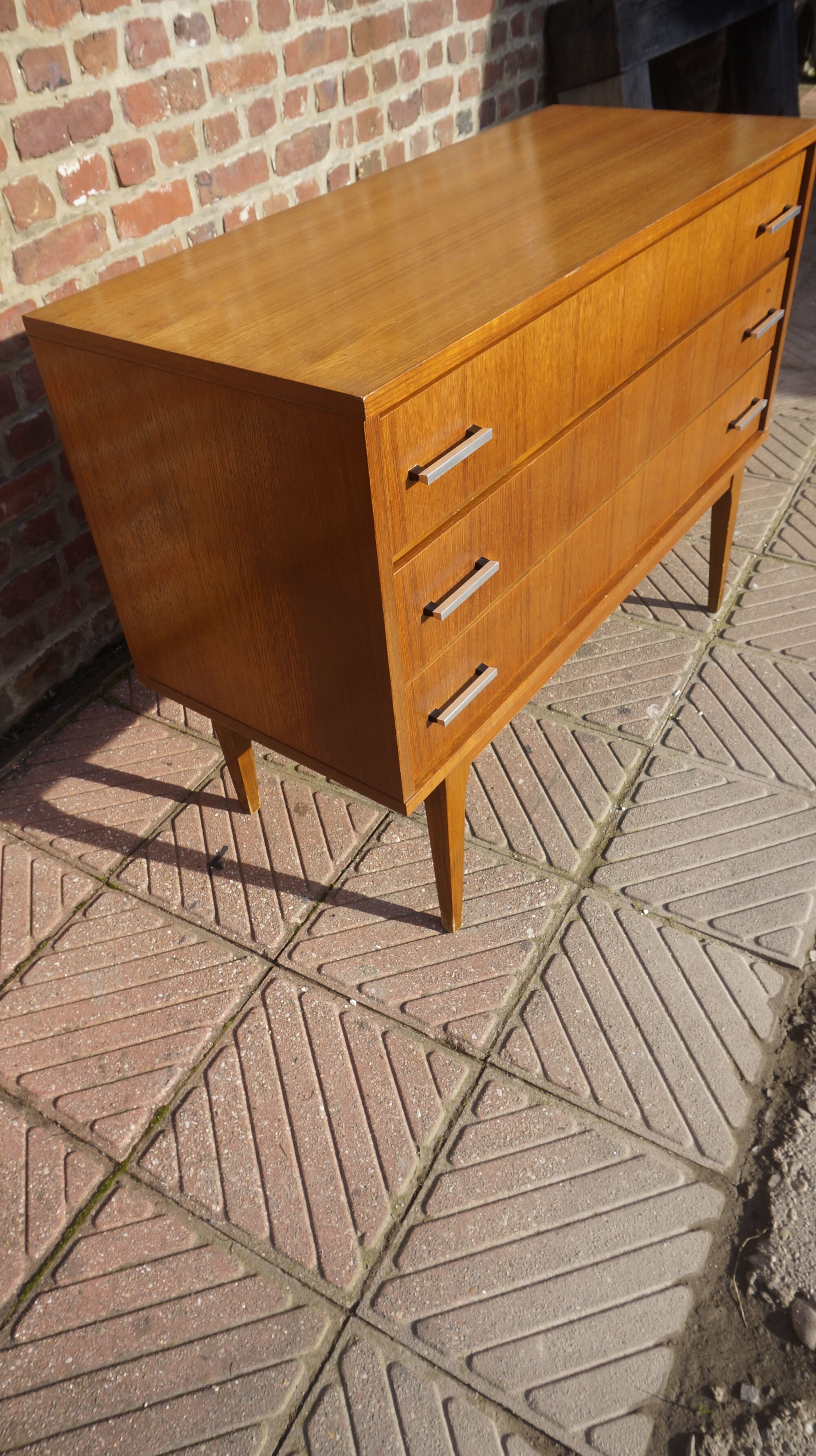 Vintage dresser
