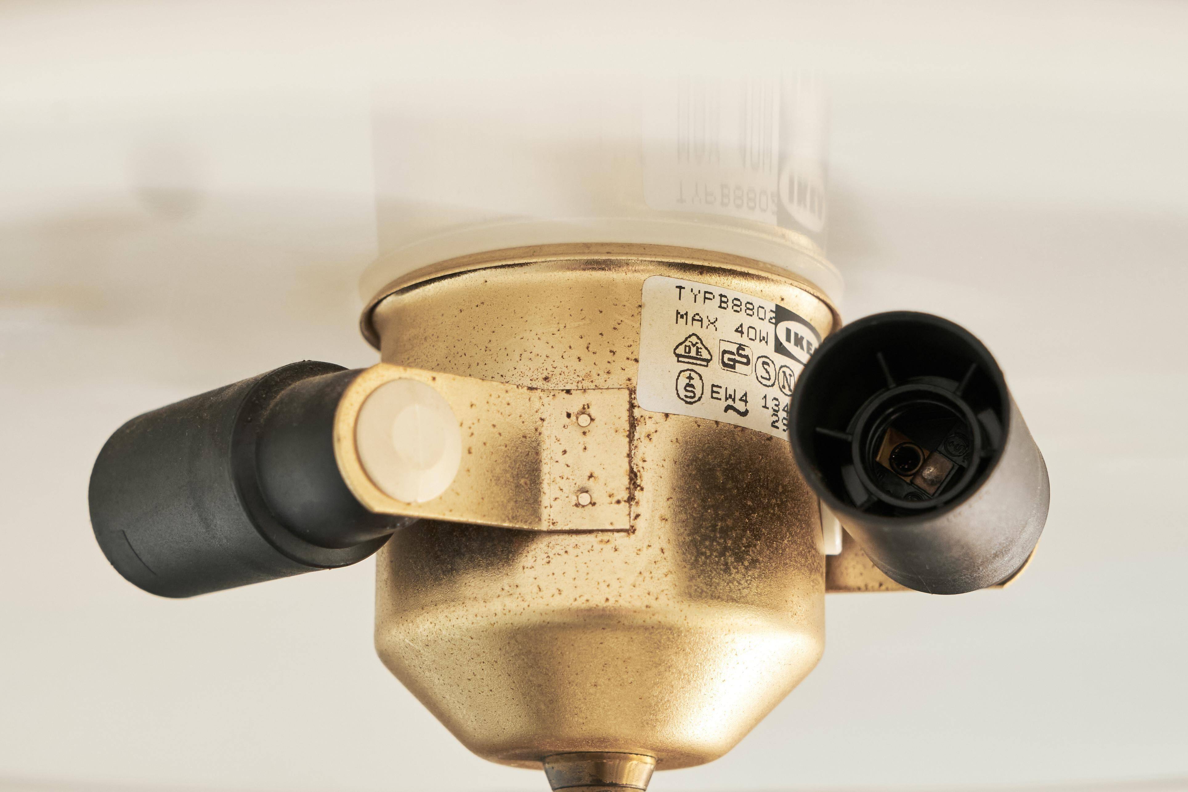 Solist table lamp in metal, brass and opal glass IKEA, 1990