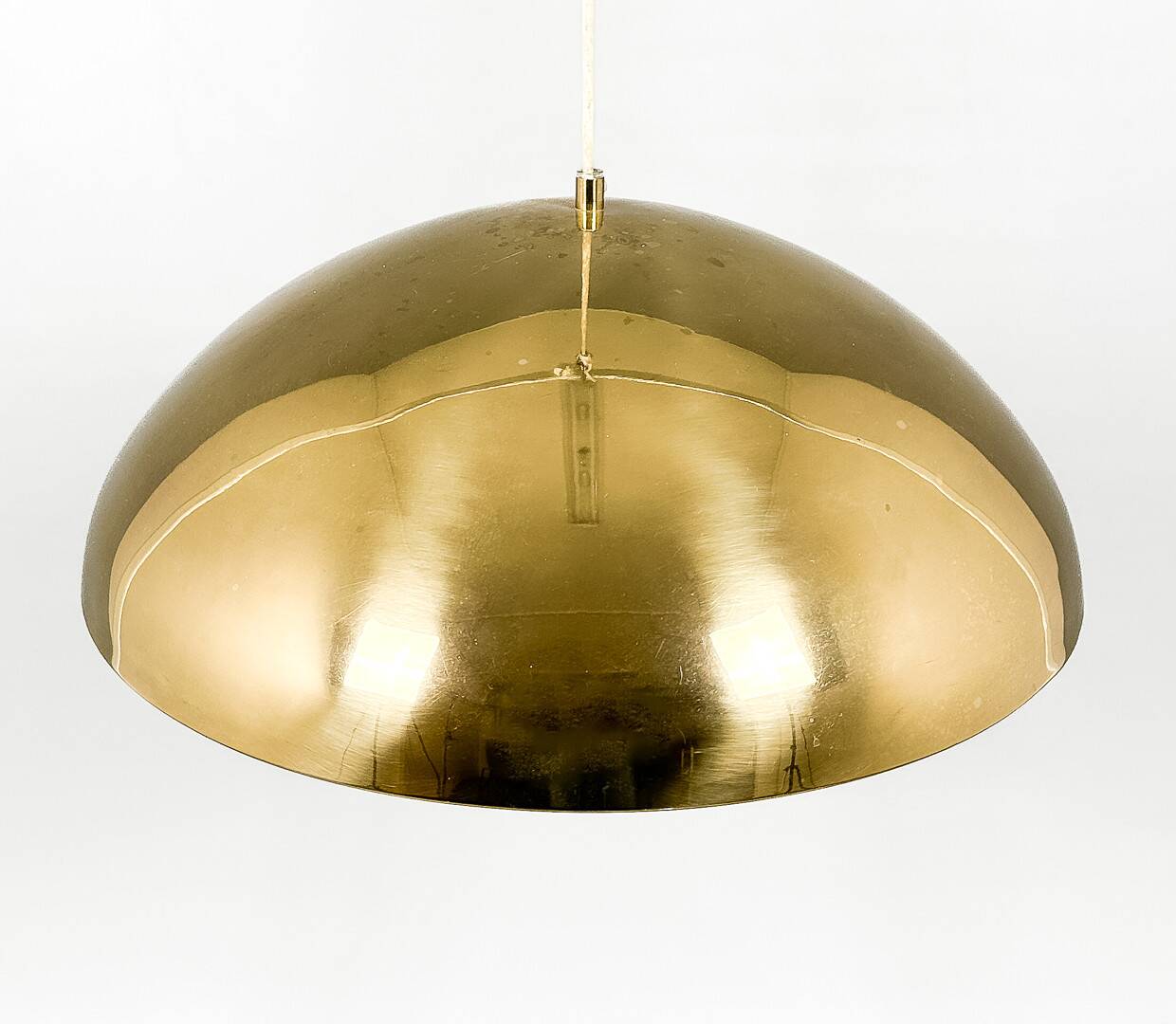 suspension laiton et opaline - Suède années 60-70