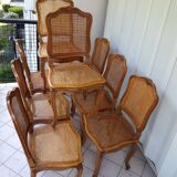 Lot de 8 chaises cannées en chêne massif style Louis XV