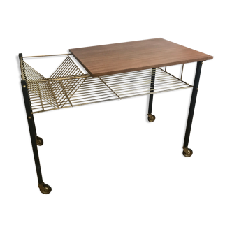 Vinyl rack side table with wheels