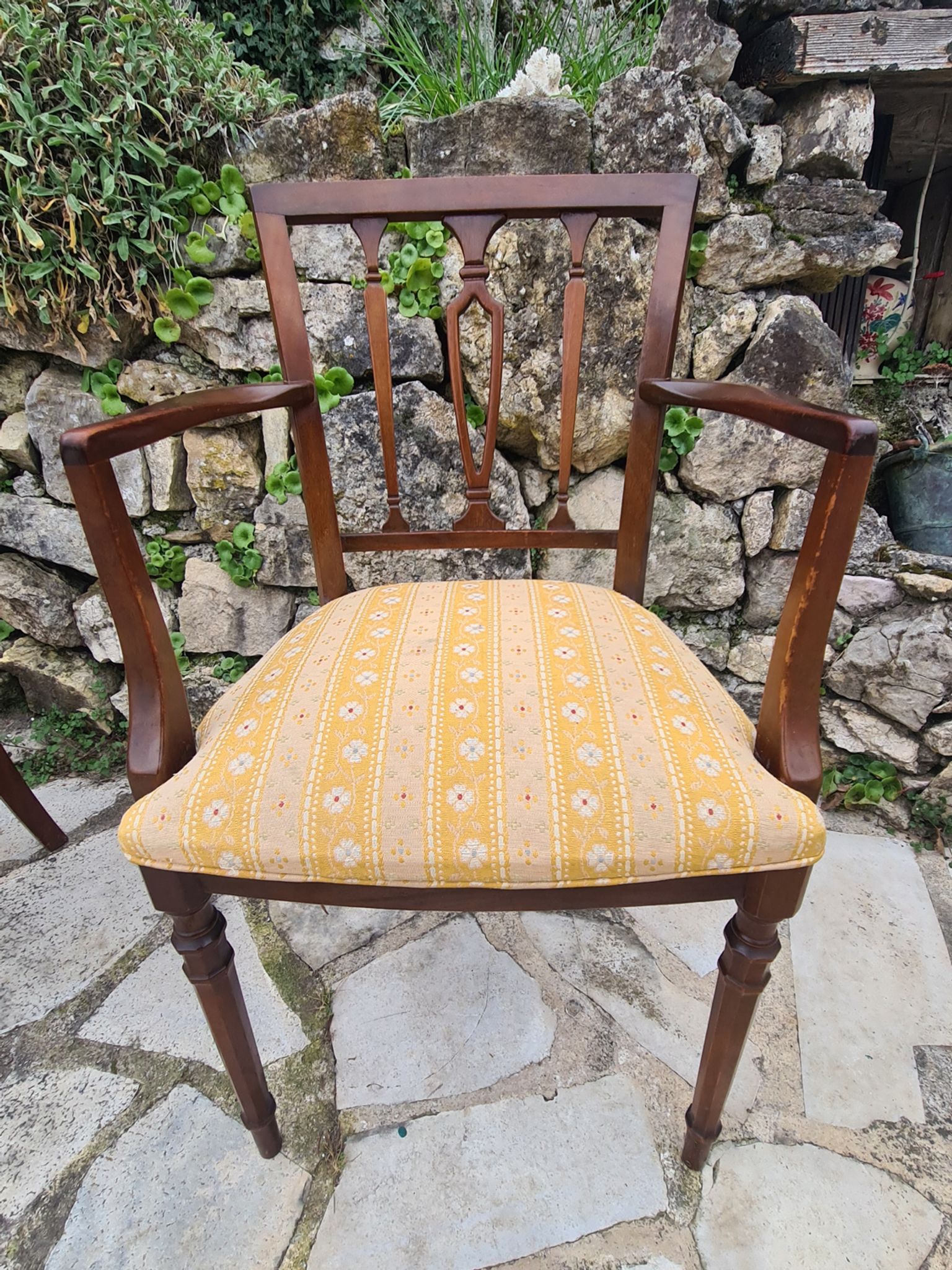 English mahogany living room furniture circa 1900
