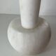 Vase soliflore en albâtre blanc
