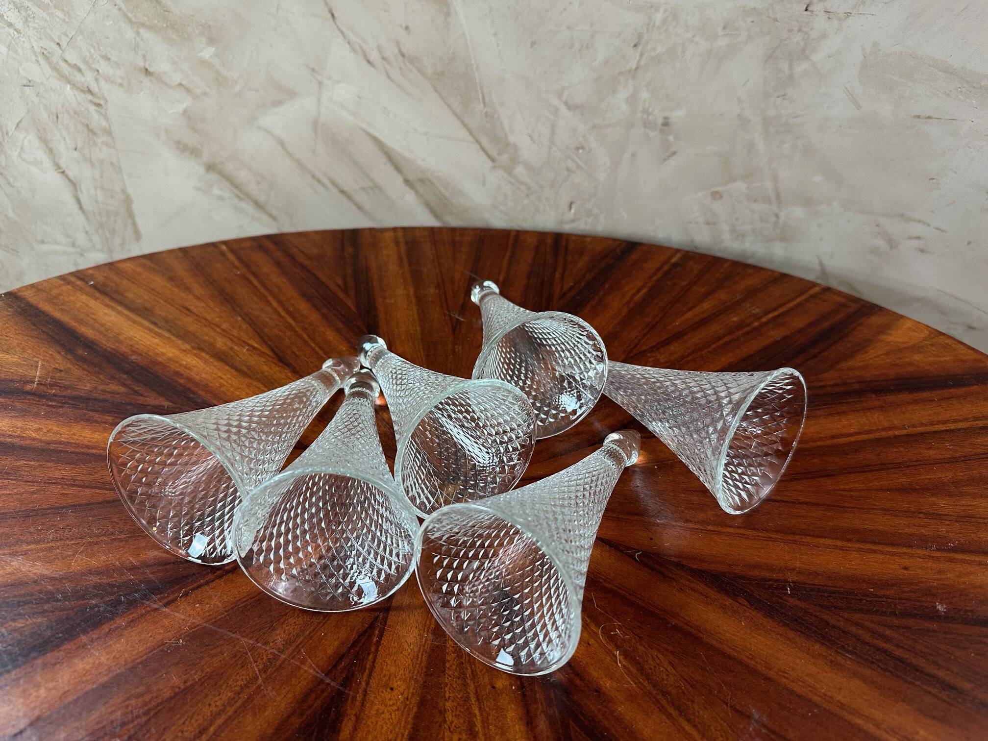 6 stemless champagne flutes