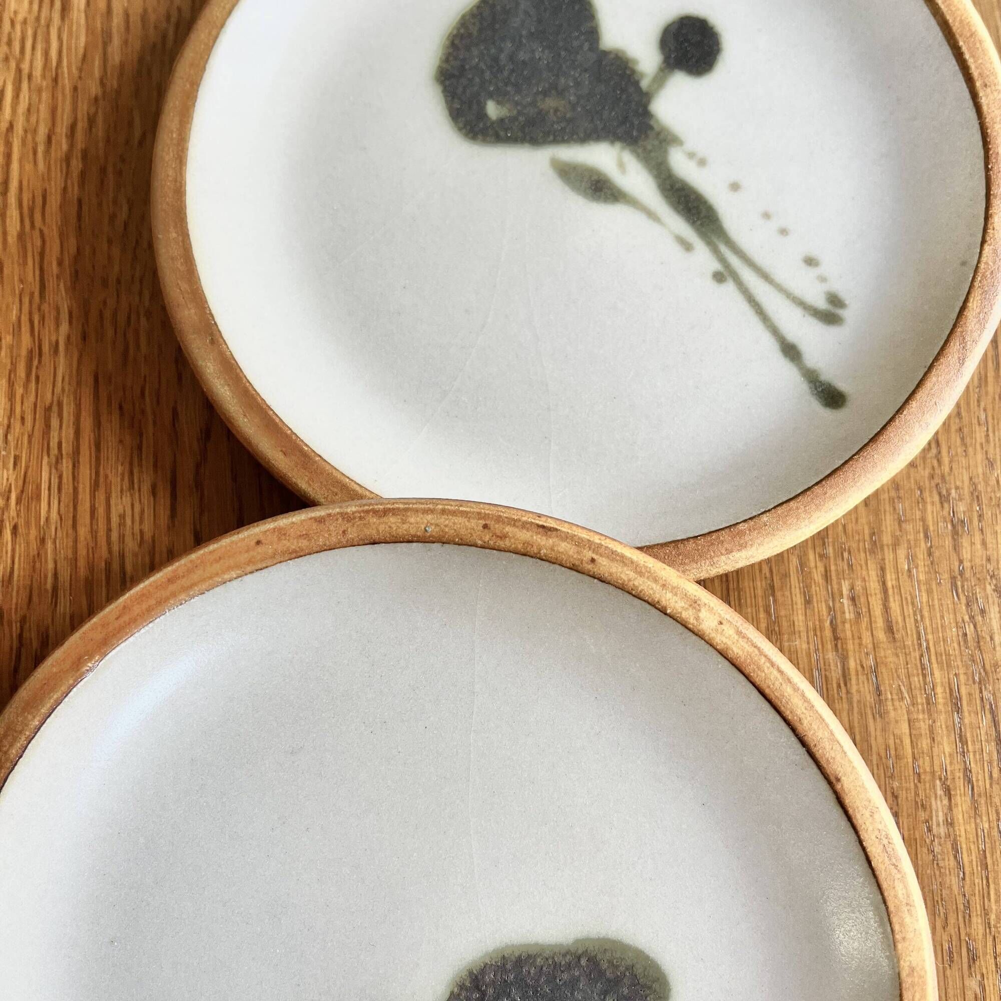 Coffee cups and plates Poterie de La Colombe tachist stoneware 50/60