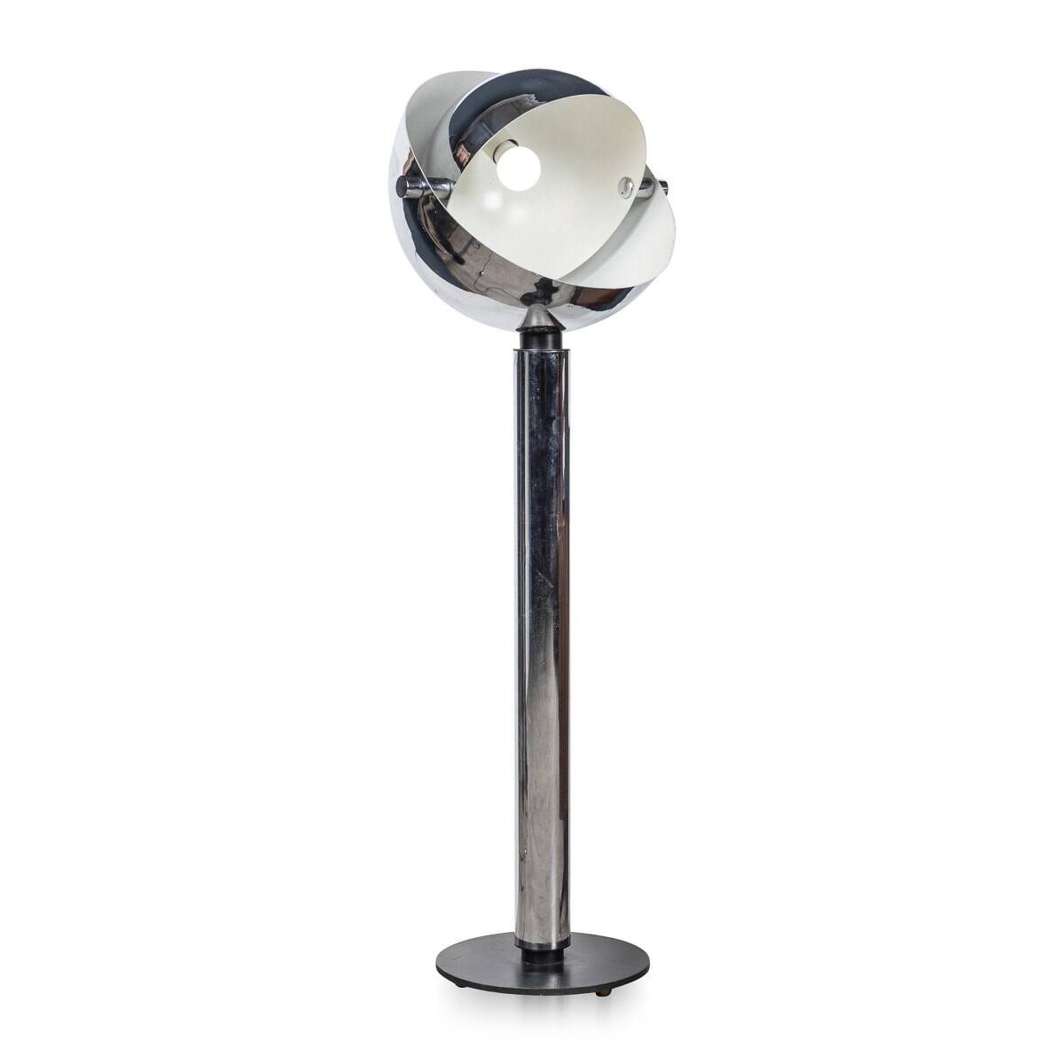 Une lampe de sol en chrome "espace" italienne du 20e siècle vers 1970