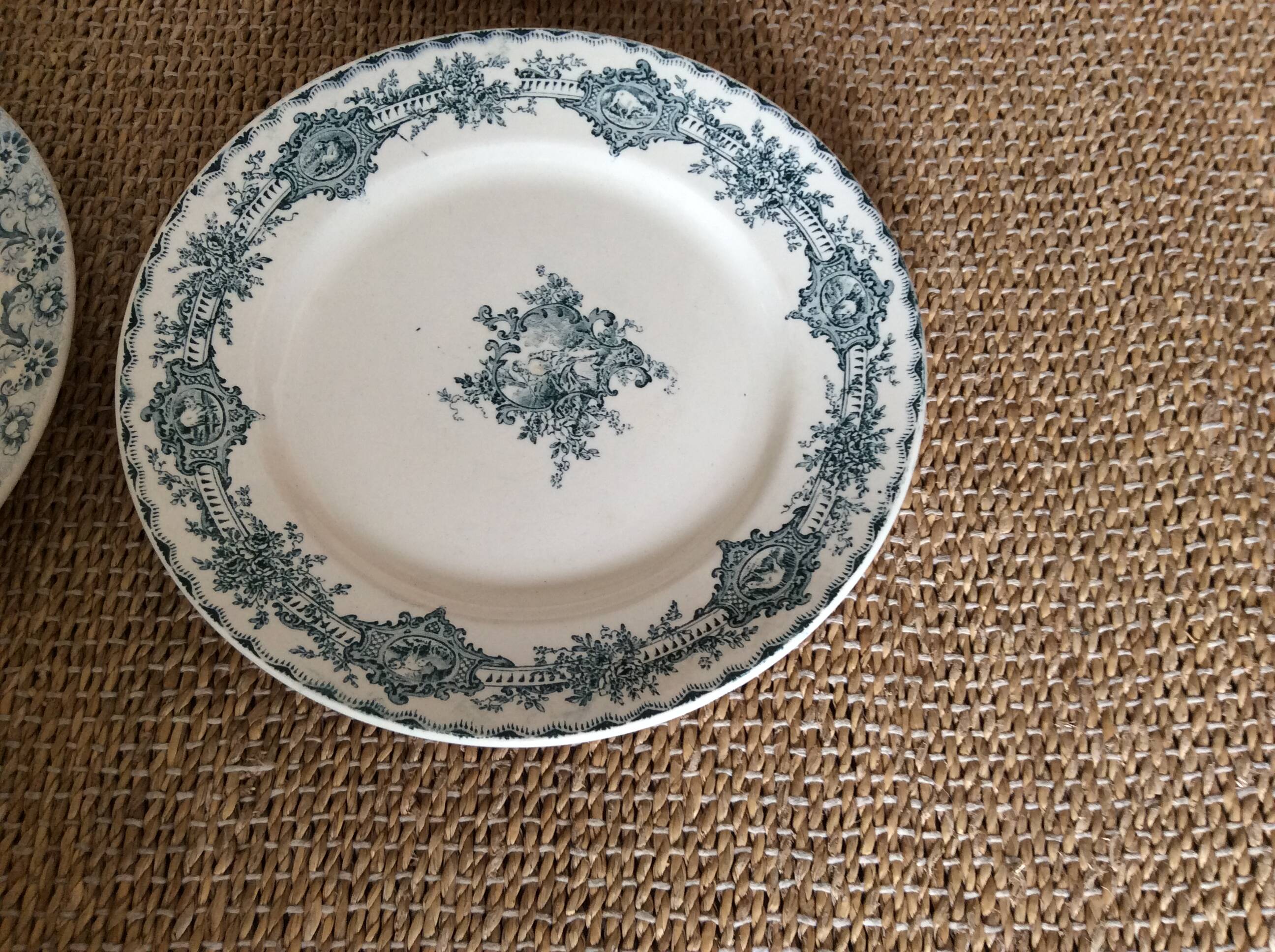 6 Terre de Fer flat plates